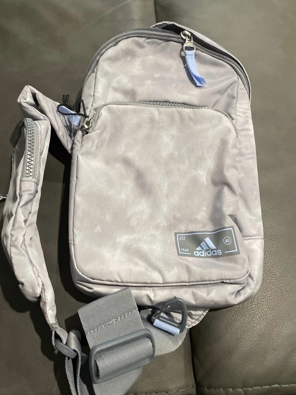 adidas Essentials 2 Sling Crossbody